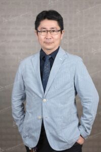 洪崇文